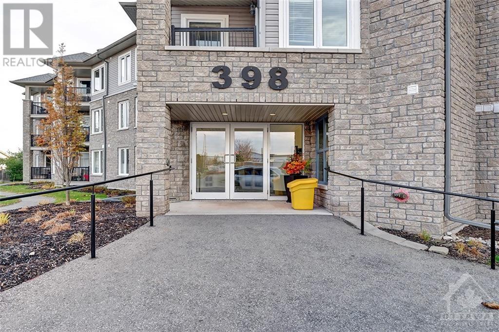 398 VAN BUREN STREET UNIT#313, #313