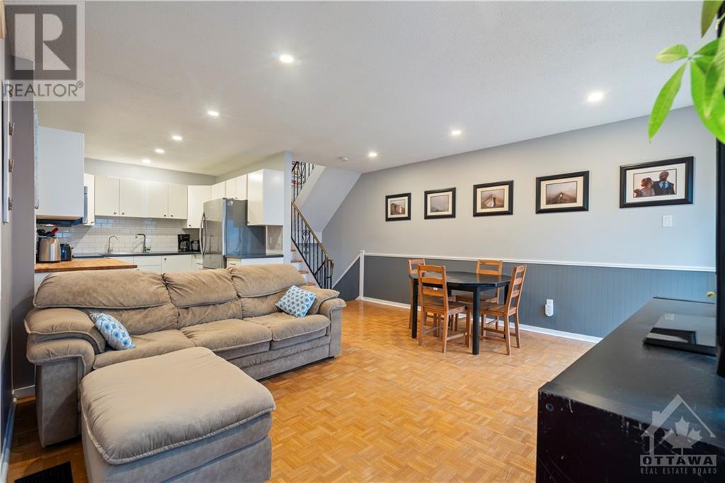 31 TYBALT CRESCENT