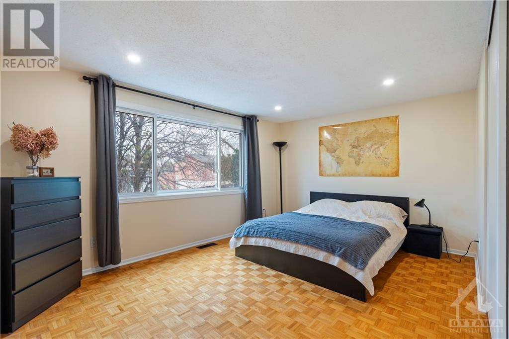 31 TYBALT CRESCENT