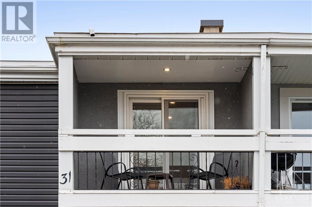 31 TYBALT CRESCENT