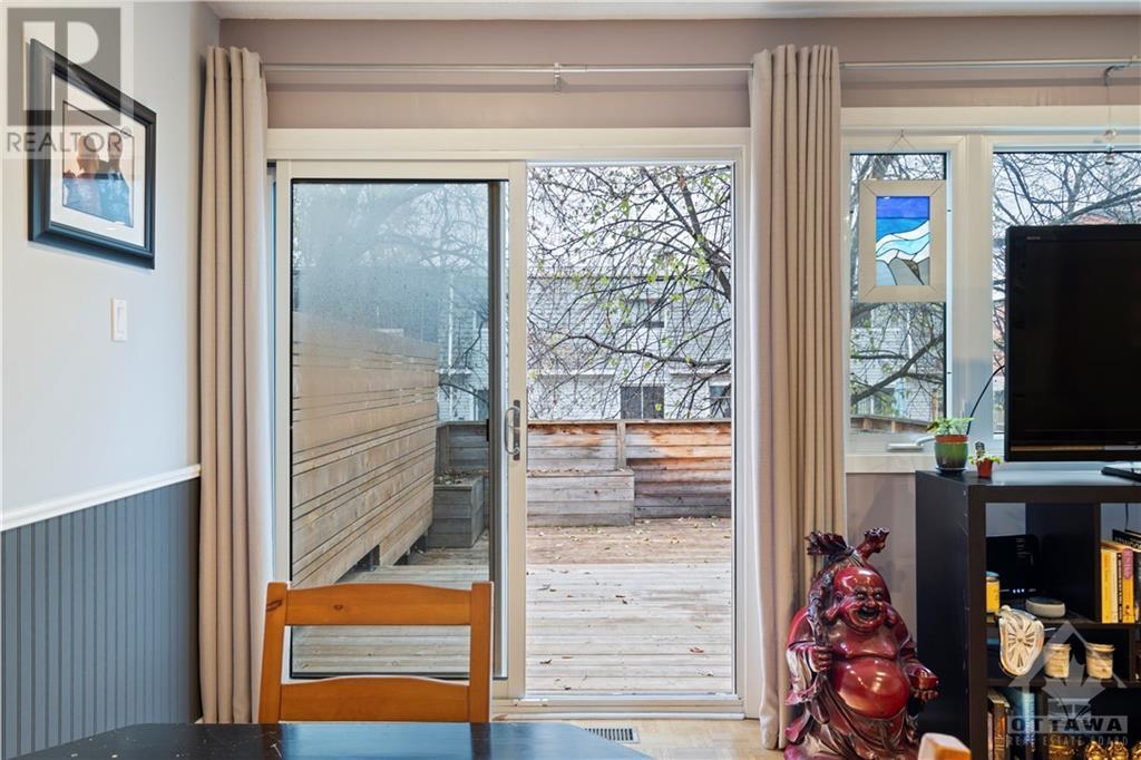31 TYBALT CRESCENT