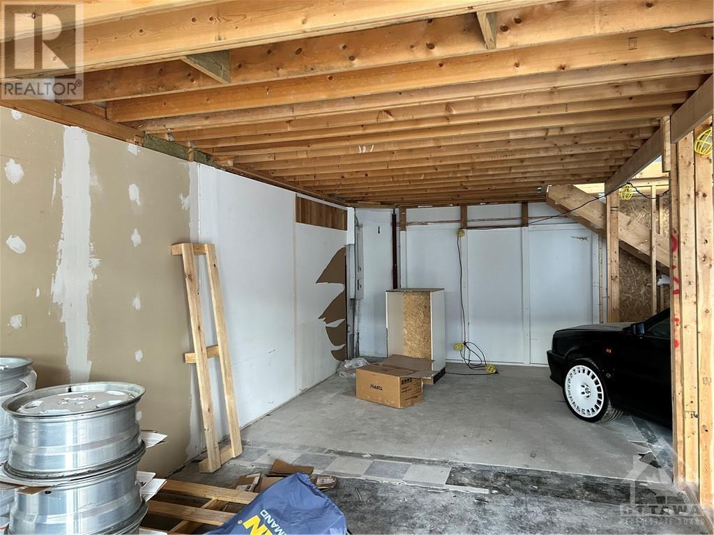 22 ANTARES DRIVE UNIT#M, #M