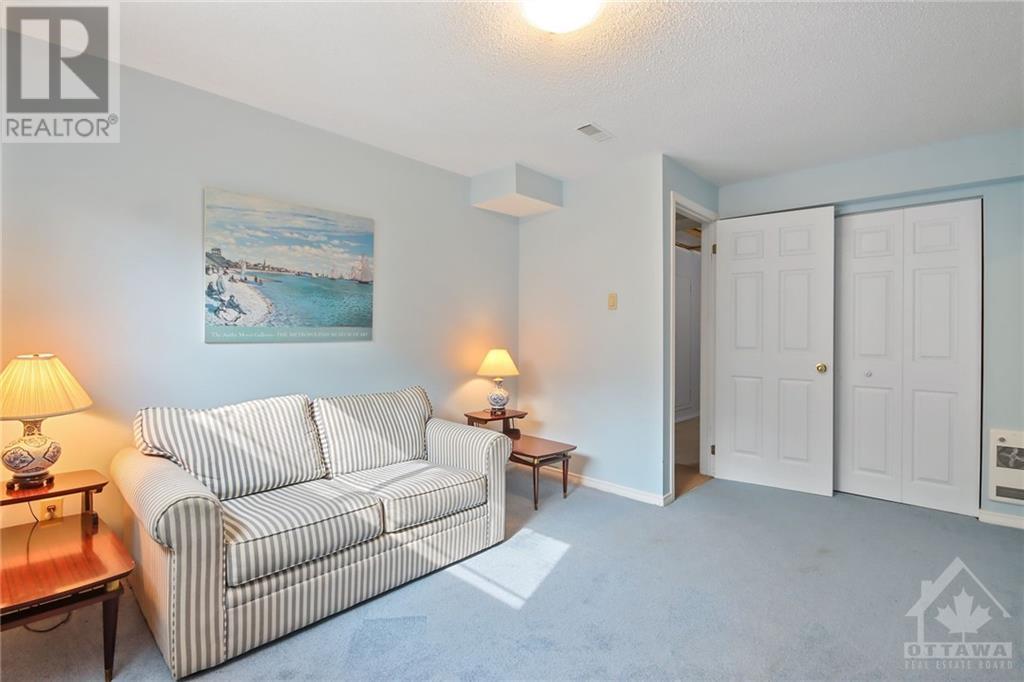 14 GRAND CEDAR COURT