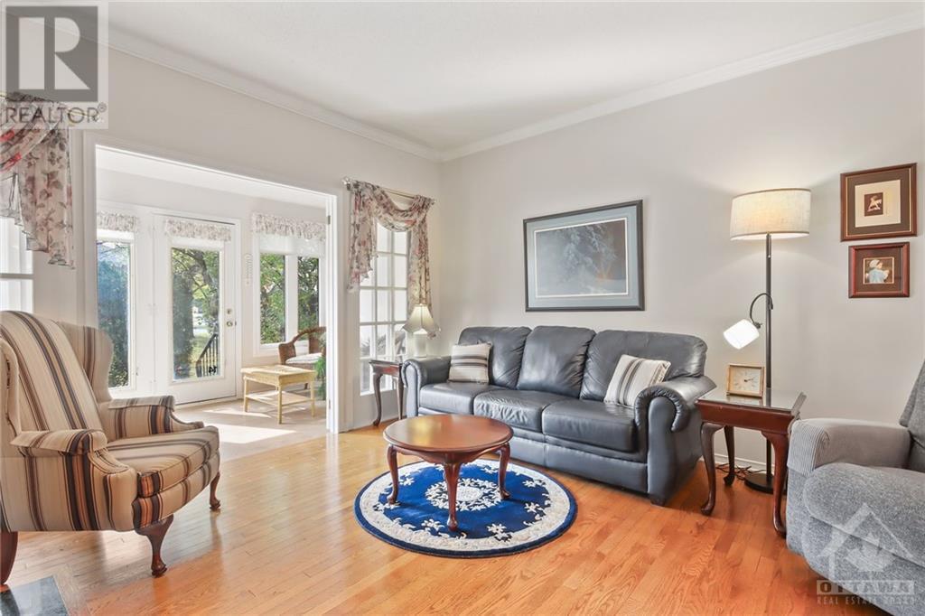 14 GRAND CEDAR COURT