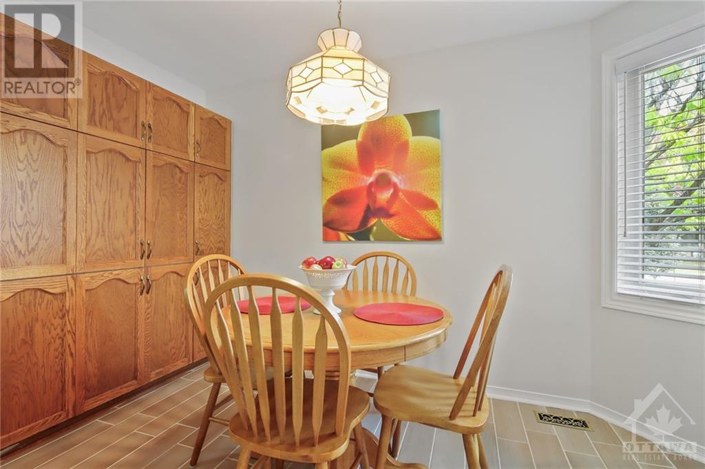 14 GRAND CEDAR COURT