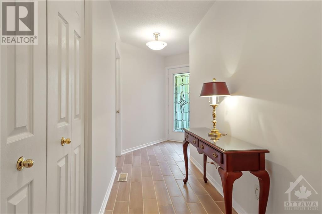 14 GRAND CEDAR COURT