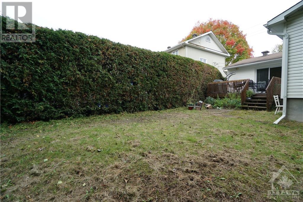 2561 CLEROUX CRESCENT