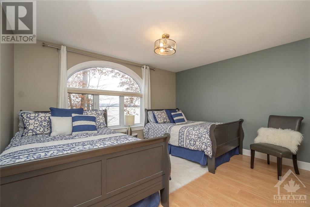 138 BAYVIEW DRIVE