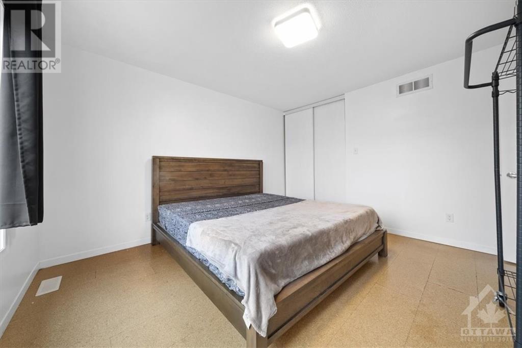 2109 ESPRIT DRIVE