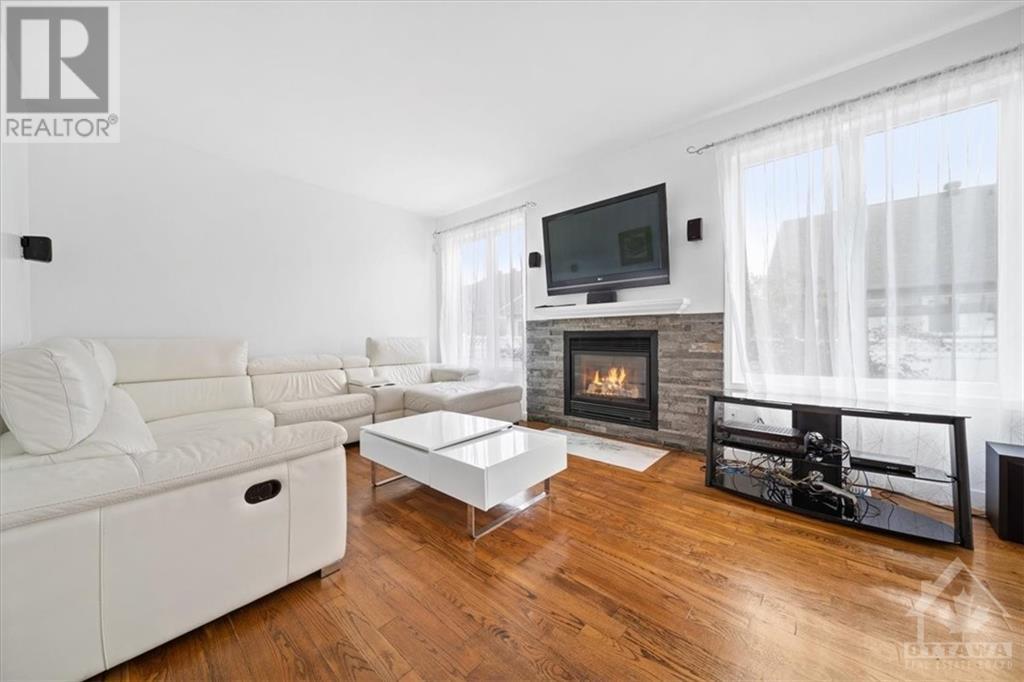 2109 ESPRIT DRIVE