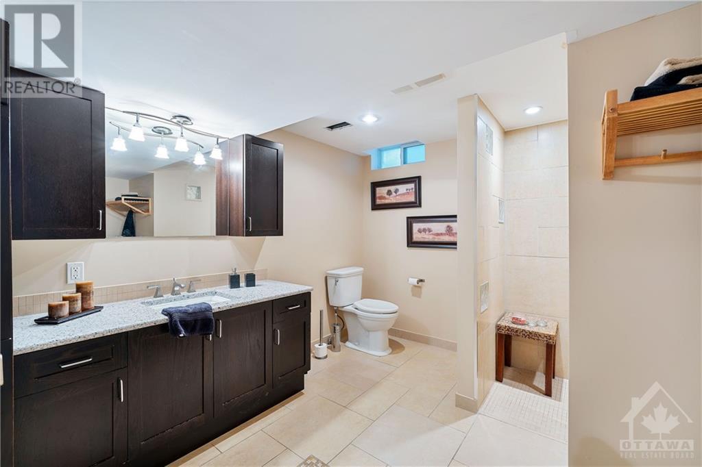 6116 VINEYARD DRIVE