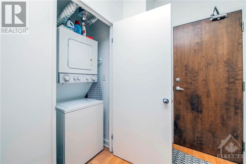 180 YORK STREET UNIT#801, #801