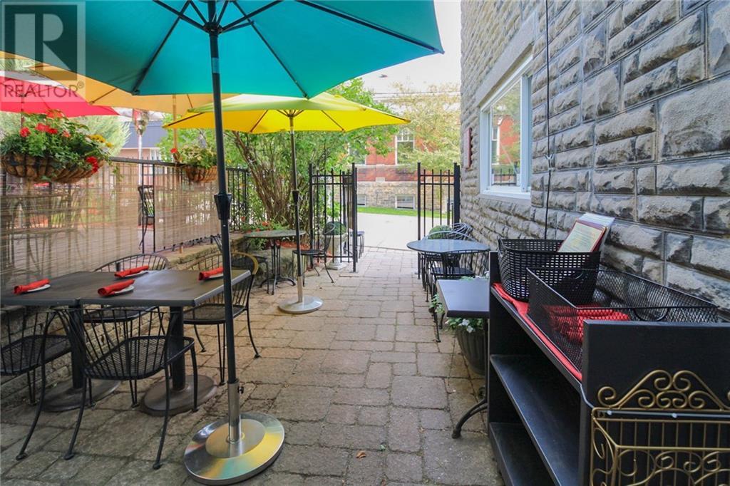 25-27 BUELL STREET