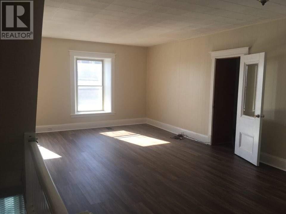 25-27 BUELL STREET