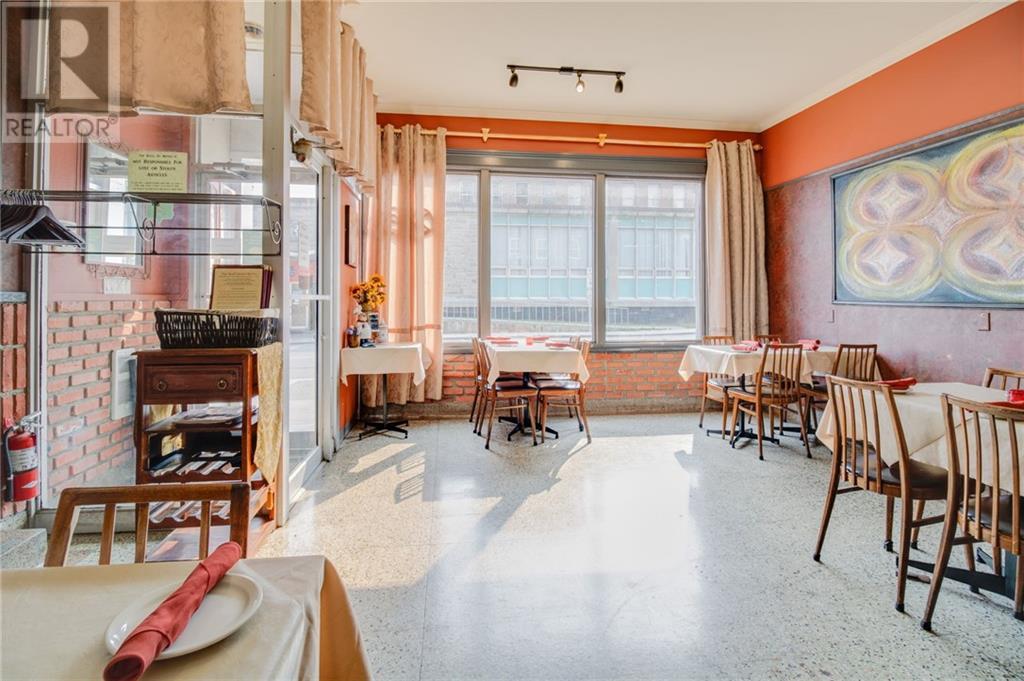 25-27 BUELL STREET