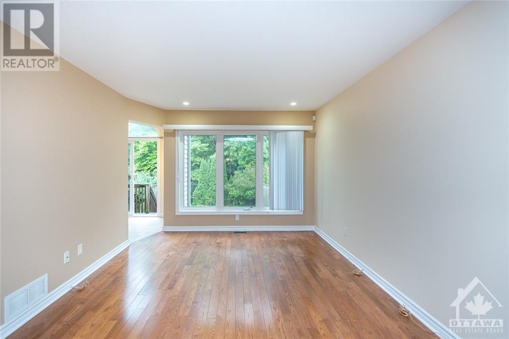 128 TACOM CIRCLE