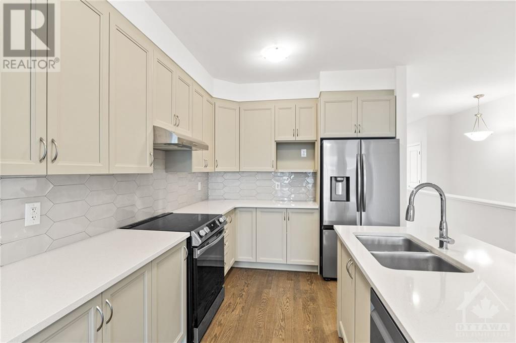 816 COMPANION CRESCENT