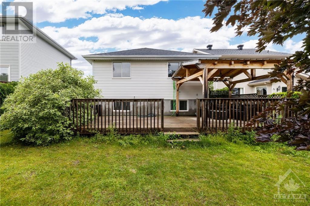 70 STONEPATH CRESCENT