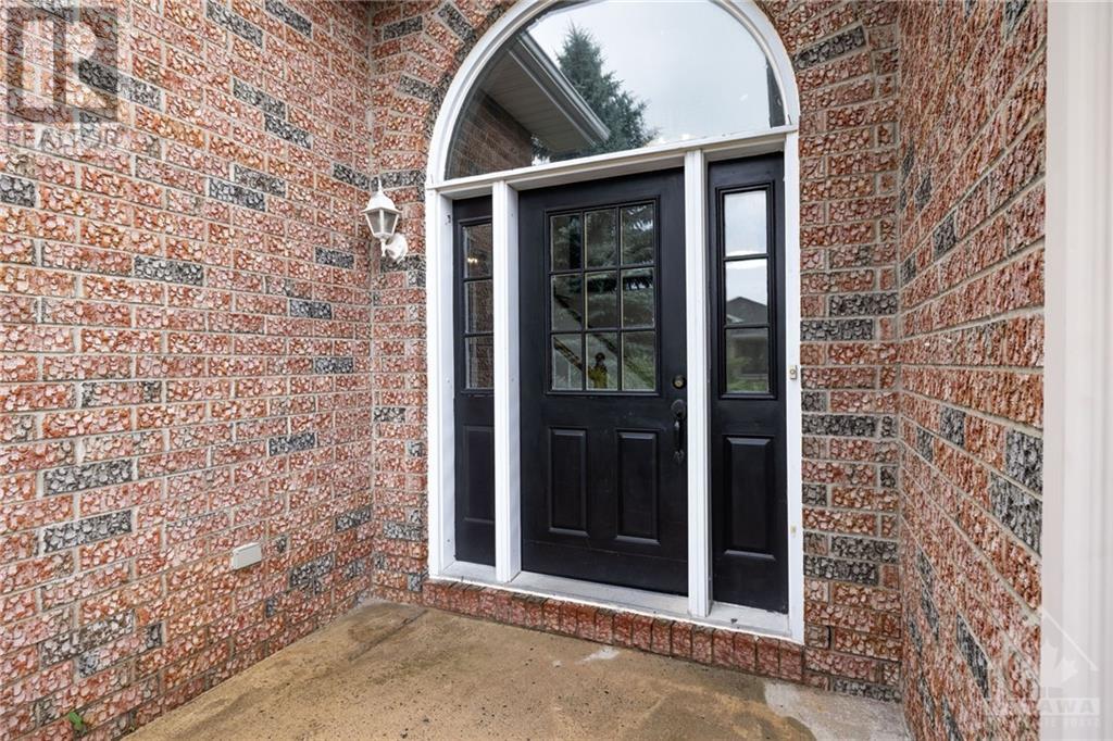 70 STONEPATH CRESCENT