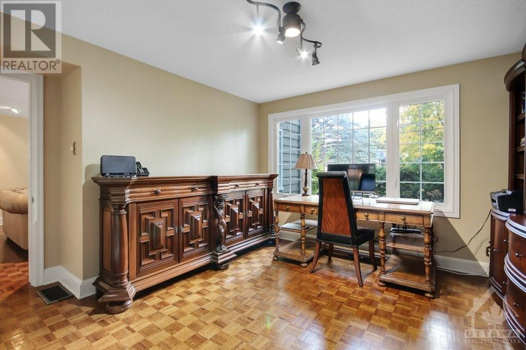 541 MONTAGU PLACE