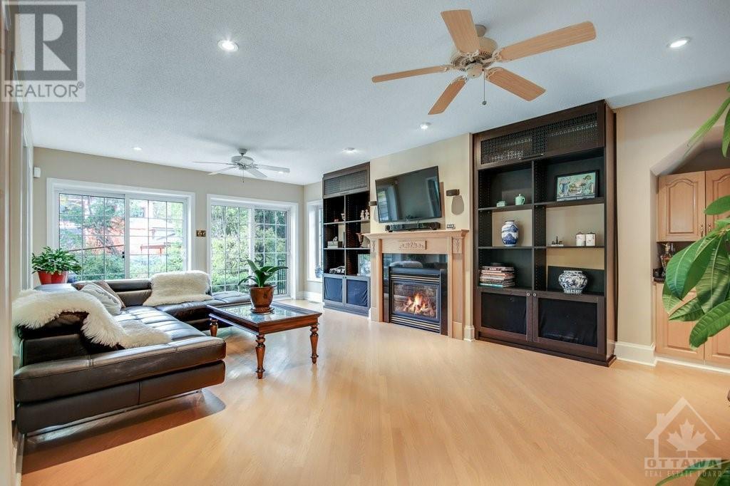 541 MONTAGU PLACE