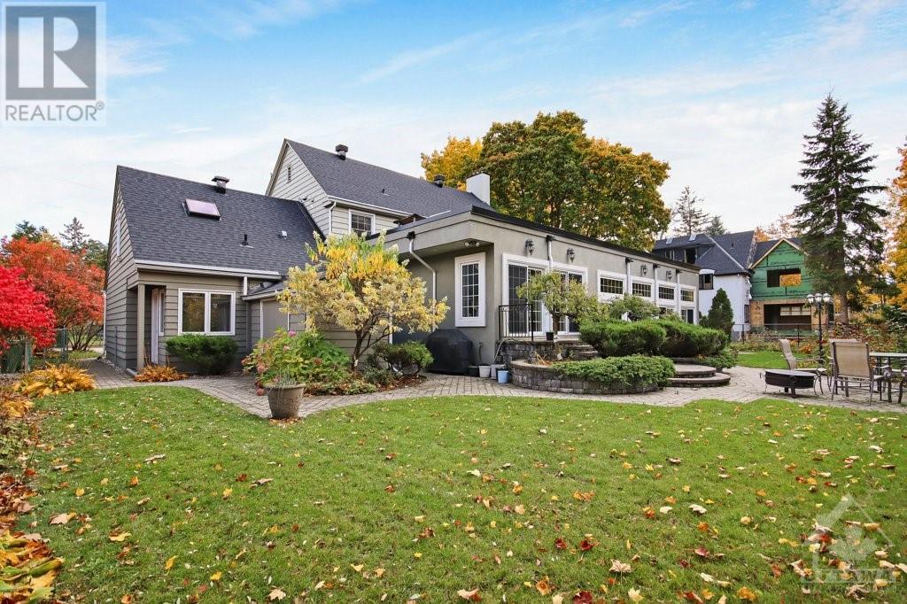 541 MONTAGU PLACE