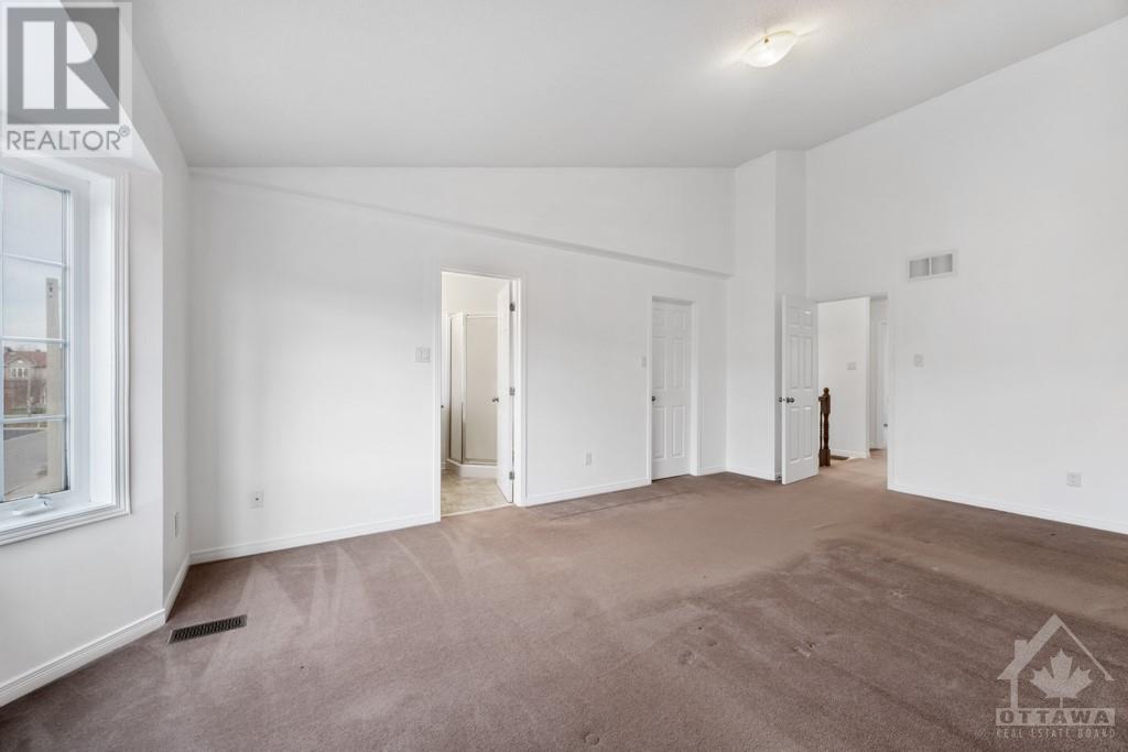 298 MACOUN CIRCLE