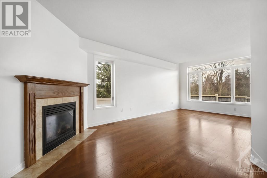 298 MACOUN CIRCLE