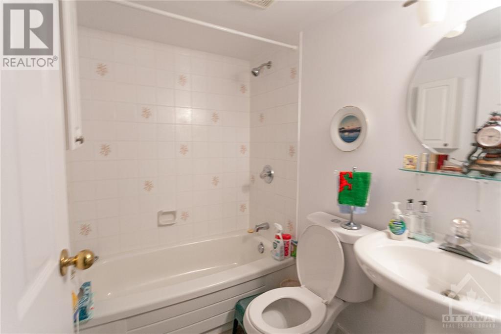 2019 CARLING AVENUE UNIT#305, #305