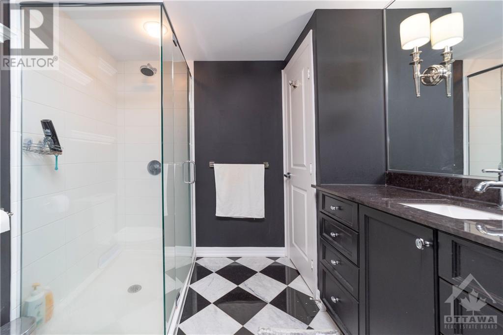 242 RIDEAU STREET UNIT#901, #901