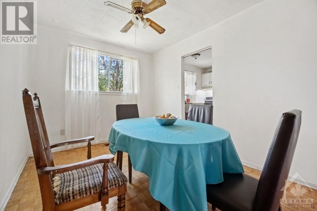 2492 AUTUMN HILL