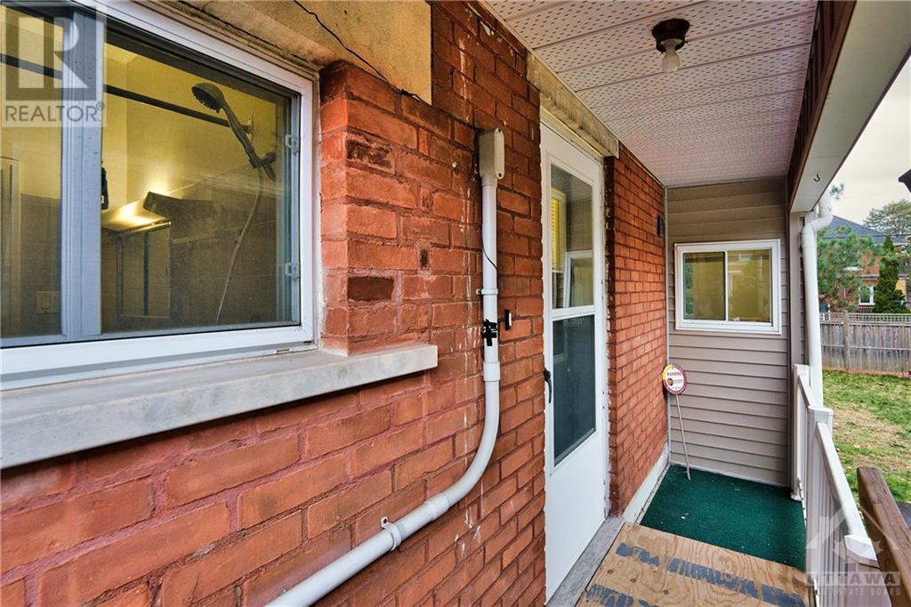 166 MCGILLIVRAY STREET UNIT#2, #2