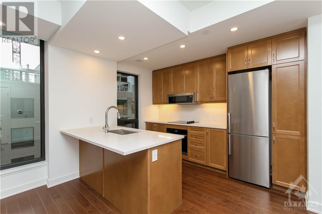 340 QUEEN STREET UNIT#907, #907
