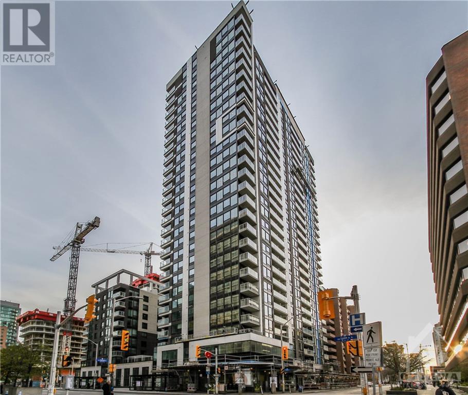 340 QUEEN STREET UNIT#907, #907