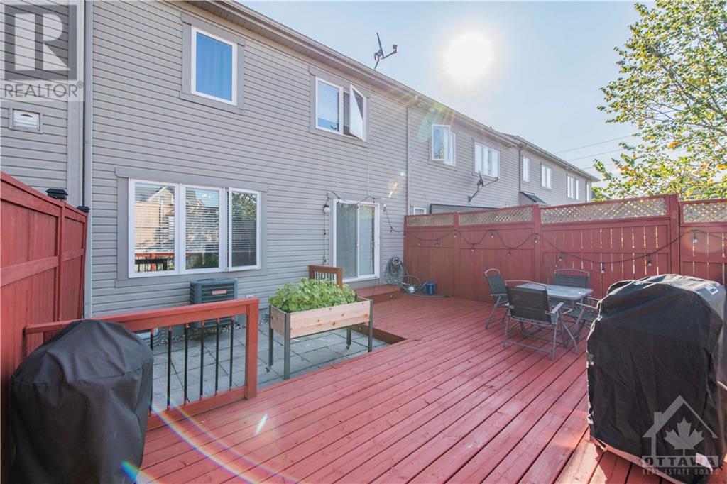 406 MONTSERRAT STREET