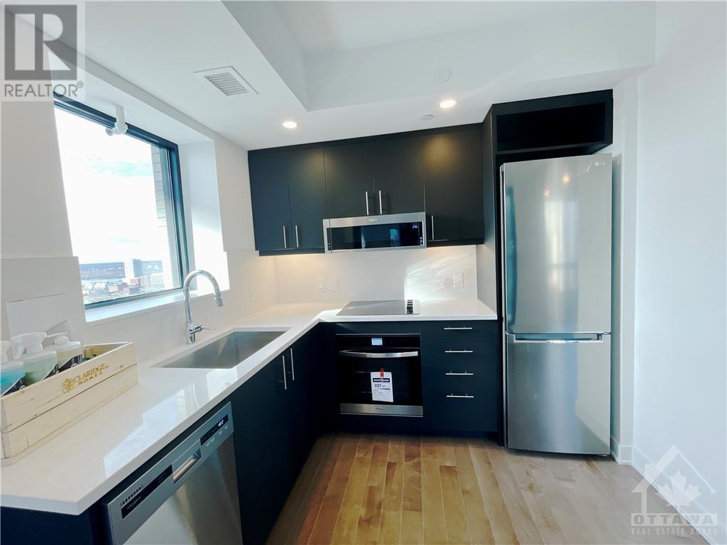 340 QUEEN STREET UNIT#1711, #1711