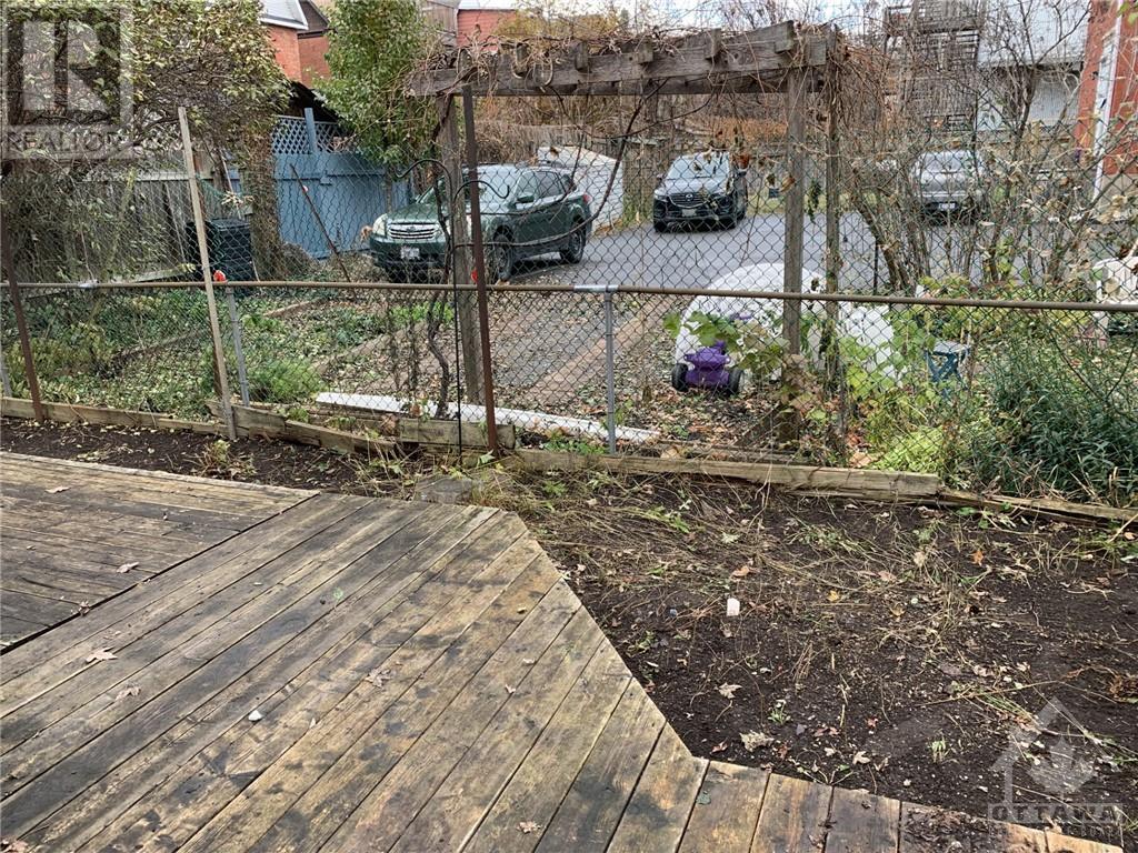 519 LYON STREET N UNIT#1, #1