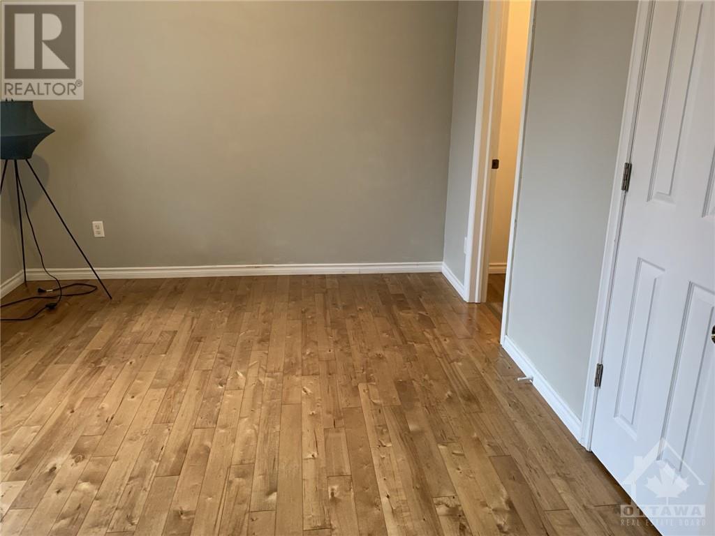 519 LYON STREET N UNIT#1, #1