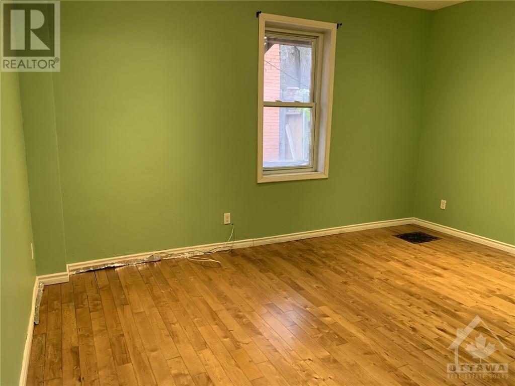519 LYON STREET N UNIT#1, #1