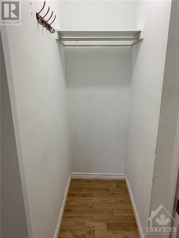 519 LYON STREET N UNIT#1, #1