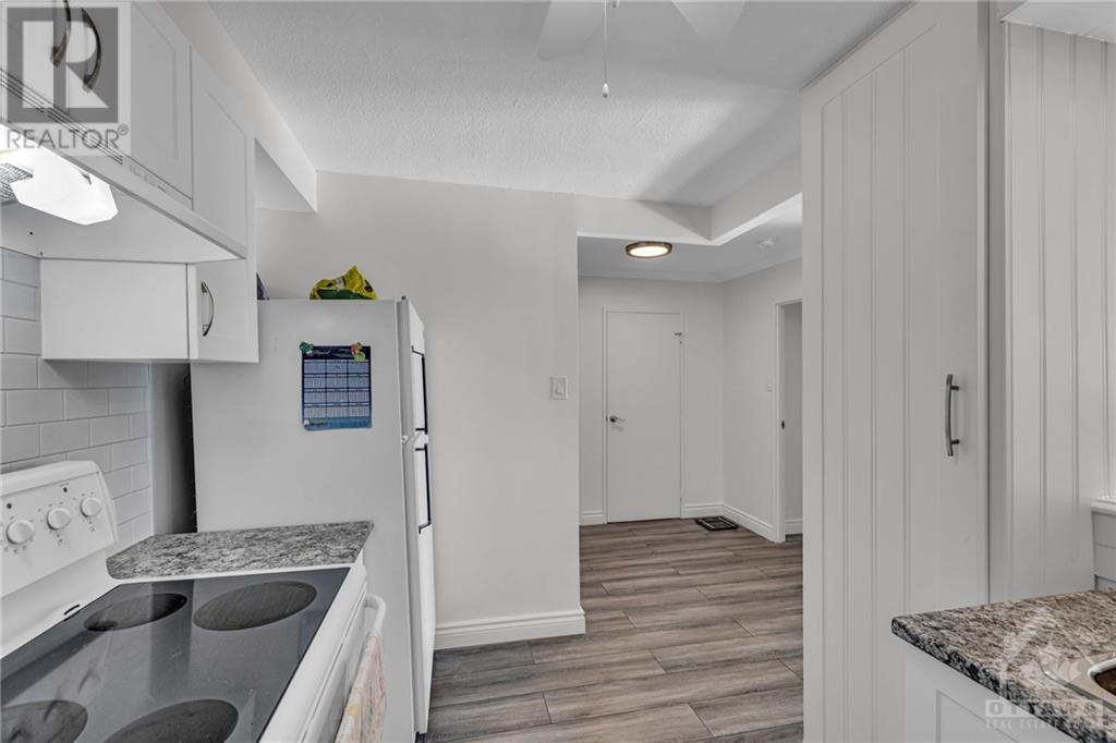 158A MCARTHUR AVENUE UNIT#1206, #1206