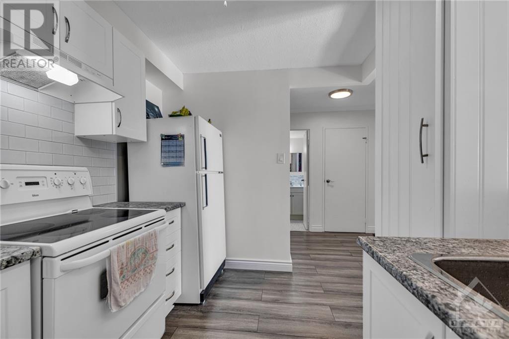 158A MCARTHUR AVENUE UNIT#1206, #1206