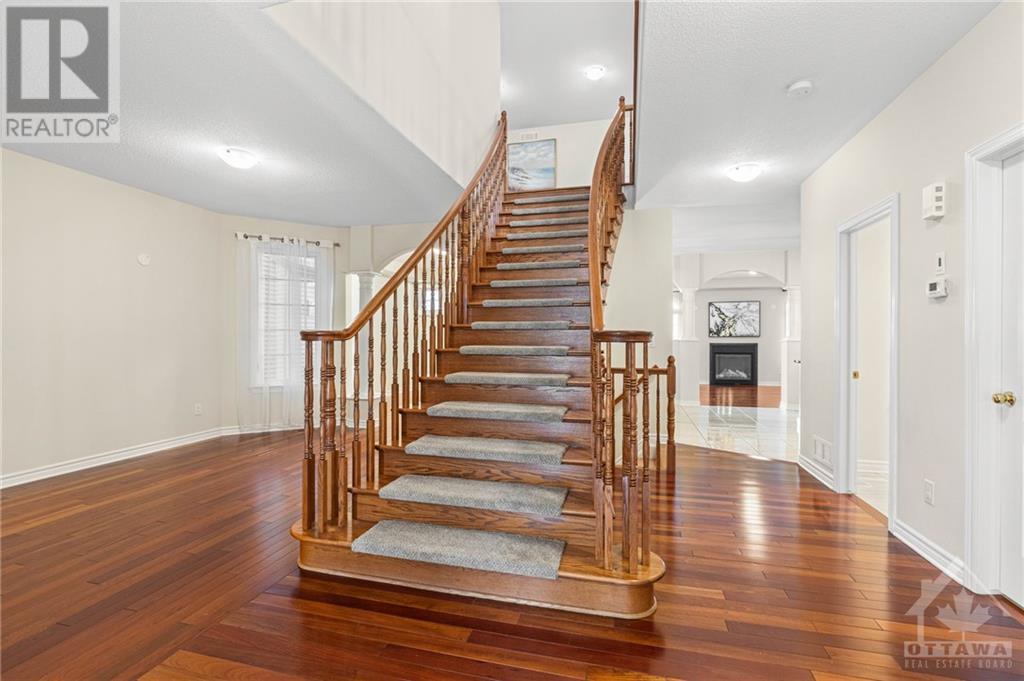 716 WILLOWMERE WAY