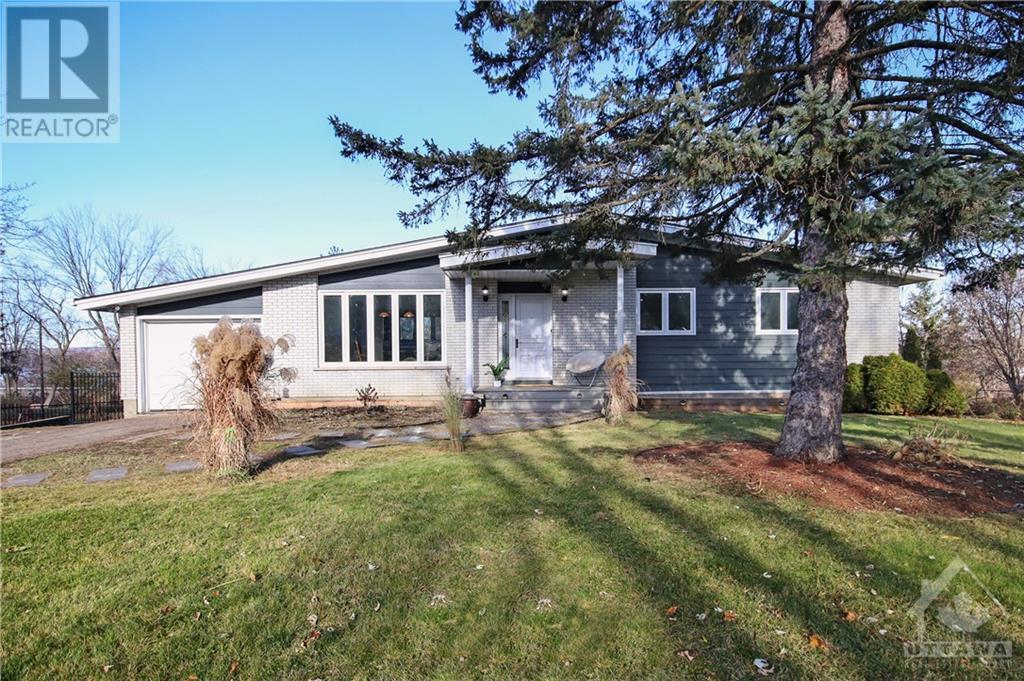 955 KEVIN CRESCENT