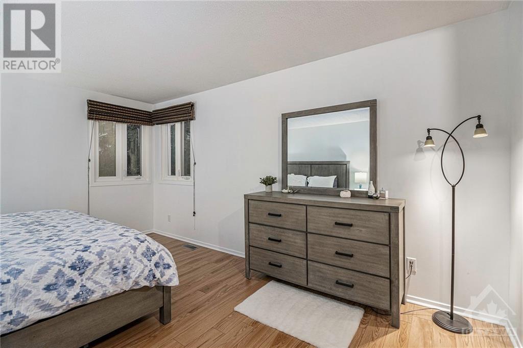 1706 LAMOUREUX DRIVE UNIT#A, #A