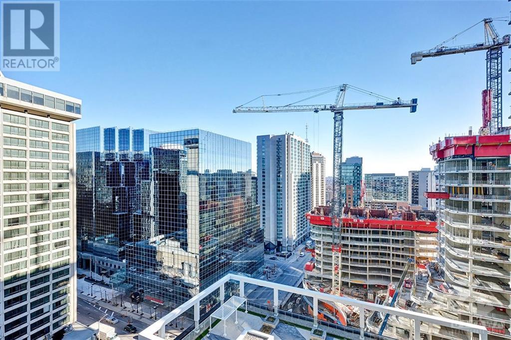 340 QUEEN STREET UNIT#1809, #1809