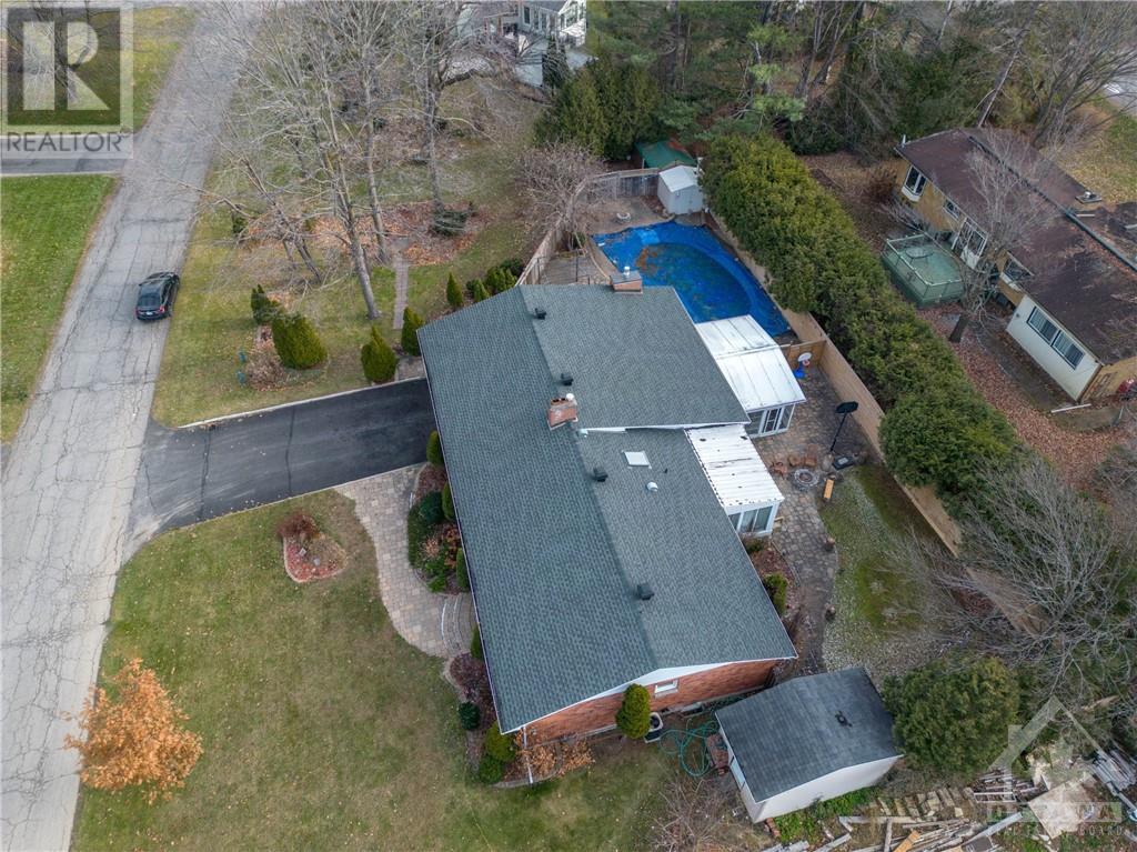26 PROMENADE AVENUE