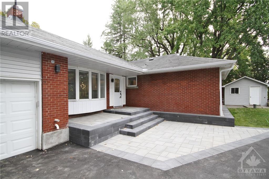 3027 PRINCE OF WALES DRIVE