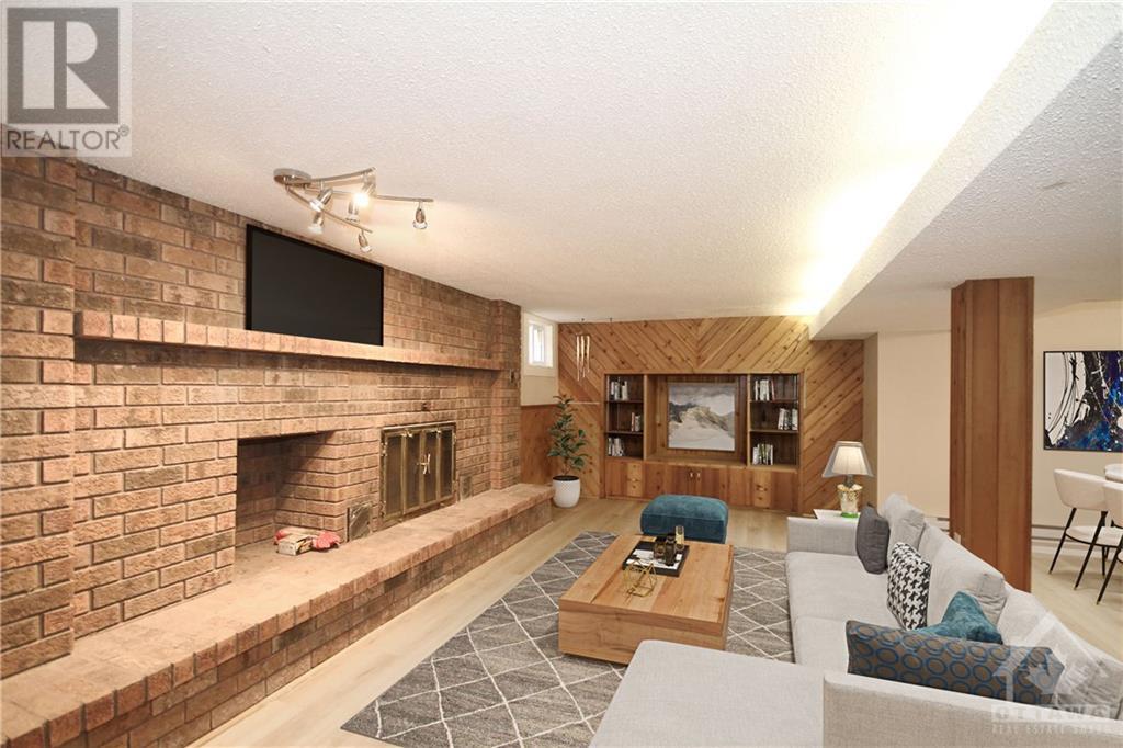 3027 PRINCE OF WALES DRIVE