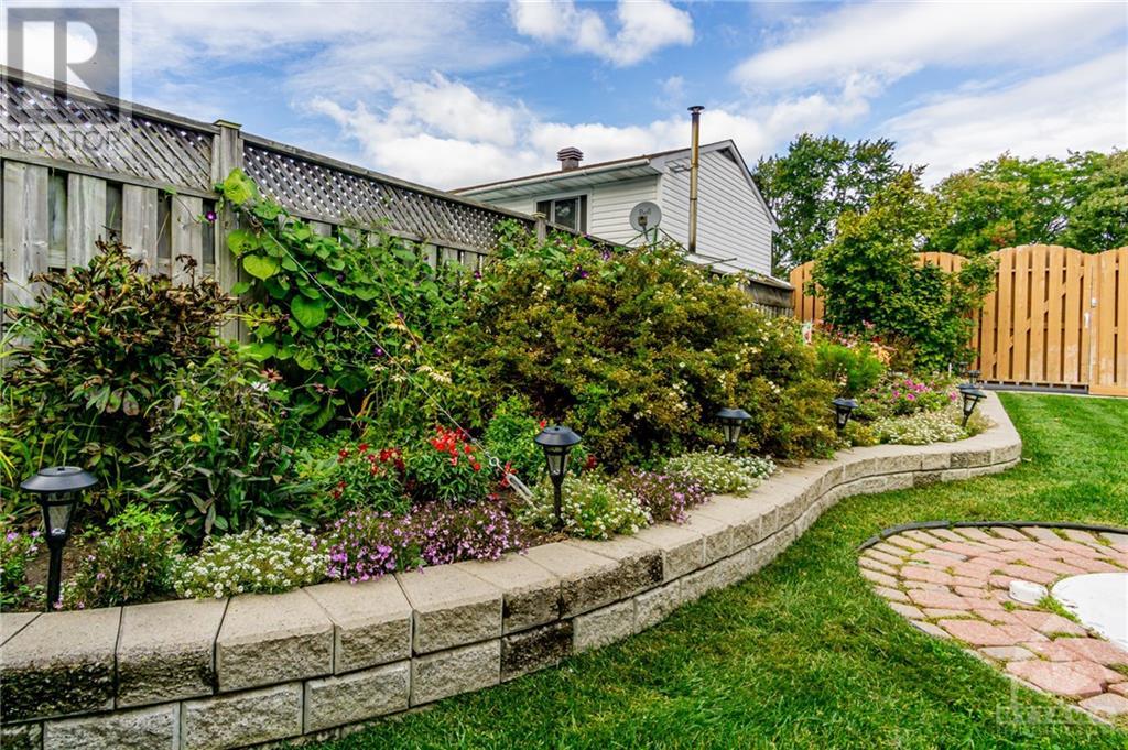 4 COURTNEY ROAD